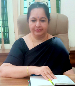 Ms. Sunita Duggal, Principal of Jain Public School, Tumakuru